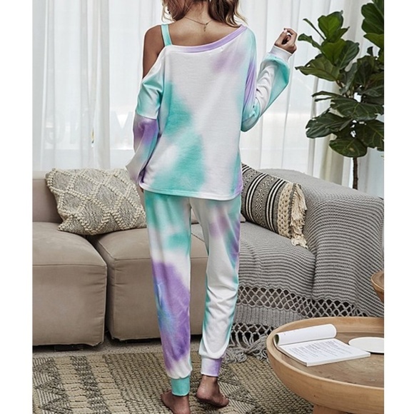 LAST TWO AVAILABLE!! - New Women's Tie-Dye Asymmetrical Top & Joggers Set - Picture 2 of 14